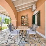 Villa Elissavet By Vintage Travel