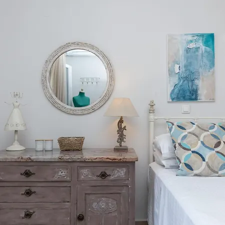 Elissavet By Vintage Travel Ermones