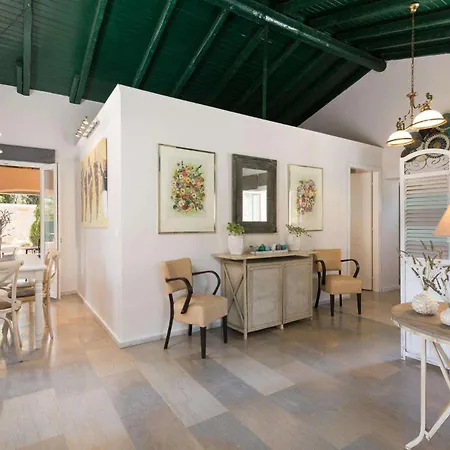 Villa Elissavet By Vintage Travel Ermones