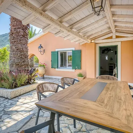 Villa Elissavet By Vintage Travel *