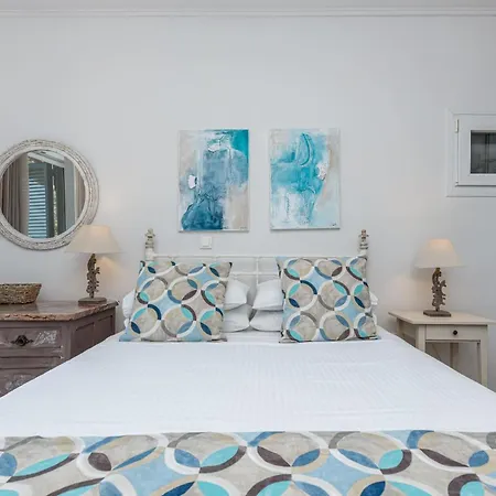 Elissavet By Vintage Travel Ermones