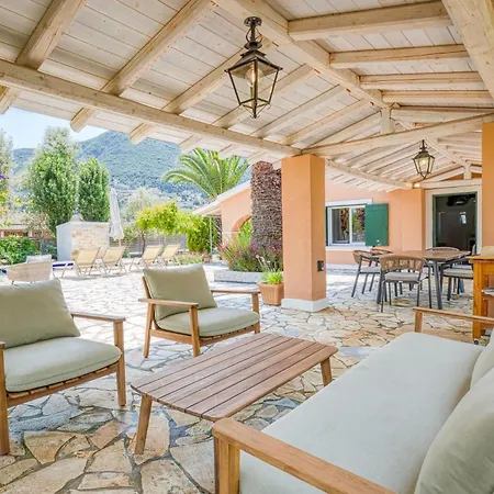 Villa Elissavet By Vintage Travel