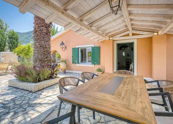 Villa Elissavet By Vintage Travel *