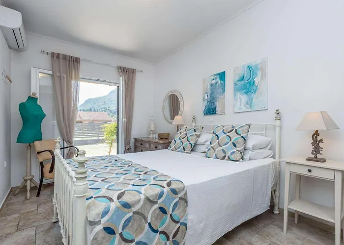 Elissavet By Vintage Travel Villa