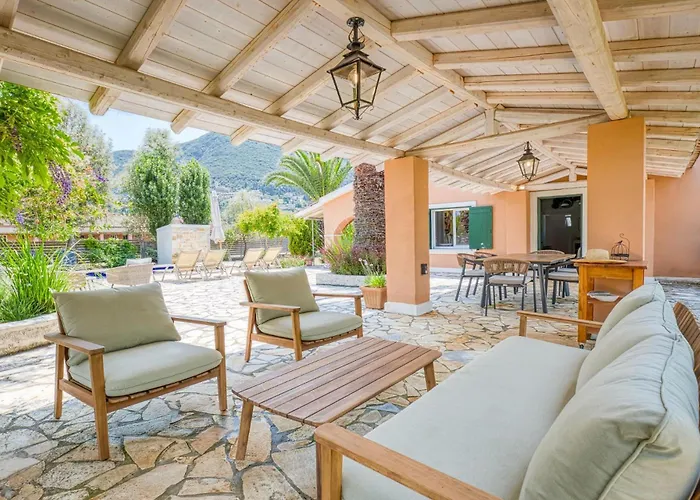 Villa Elissavet By Vintage Travel